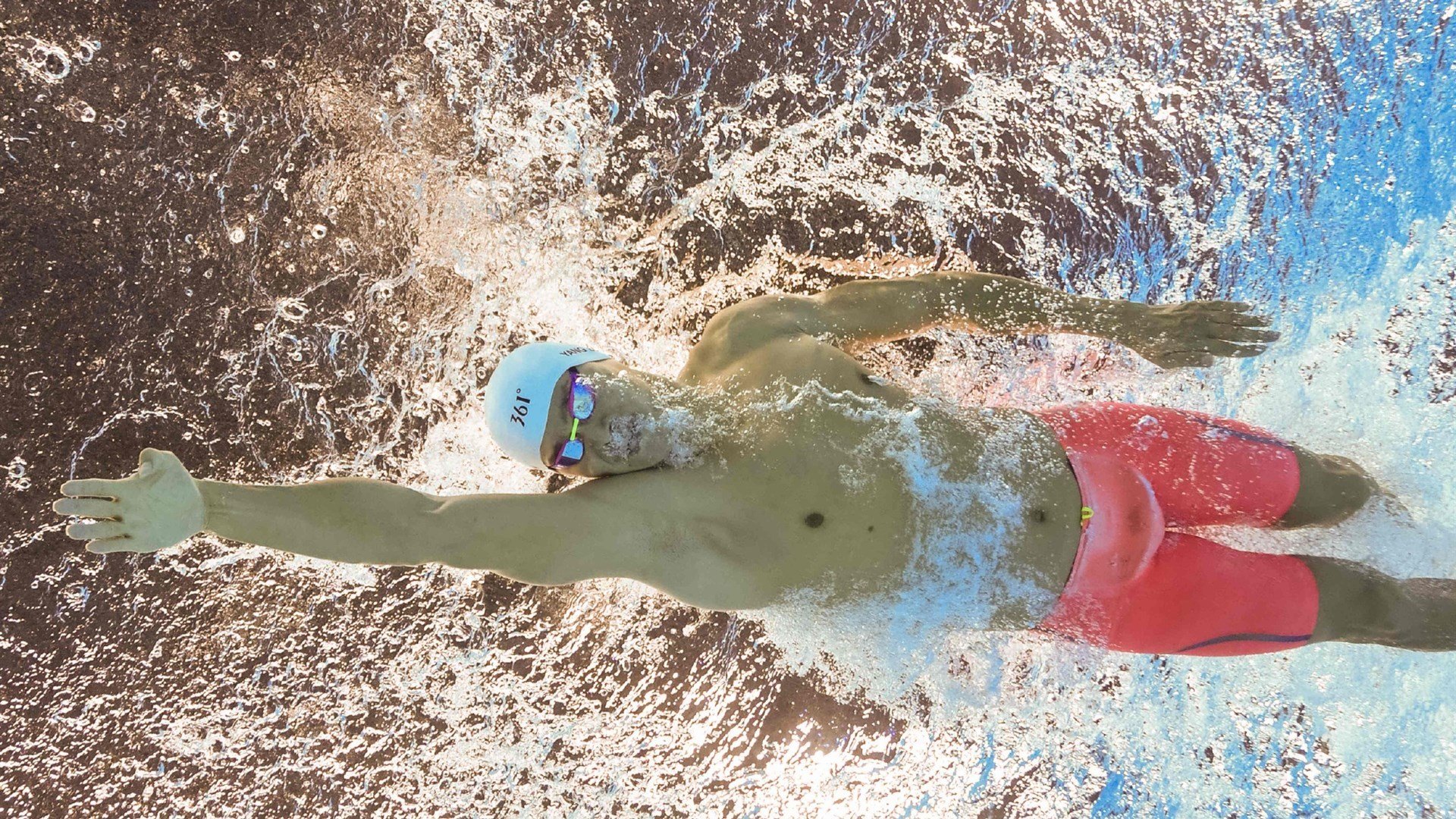 波兰主场惨败瑞典,欧锦赛强出线前景堪忧,波兰欧预赛阵容